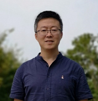 葛炳輝-.png